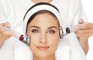 advantages and disadvantages of laser facial skin renewal