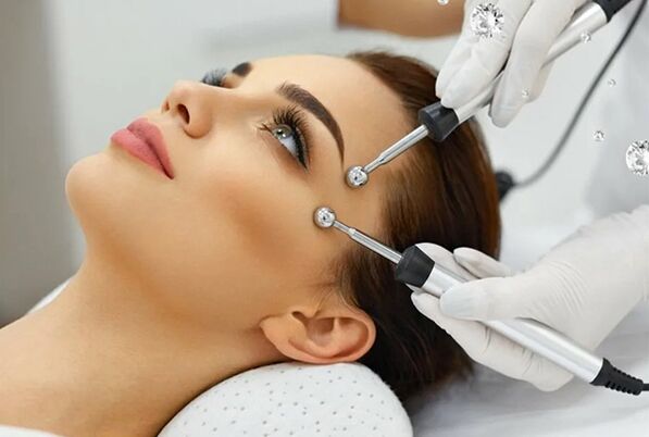 Microcurrent therapy - a hardware method of facial skin renewal