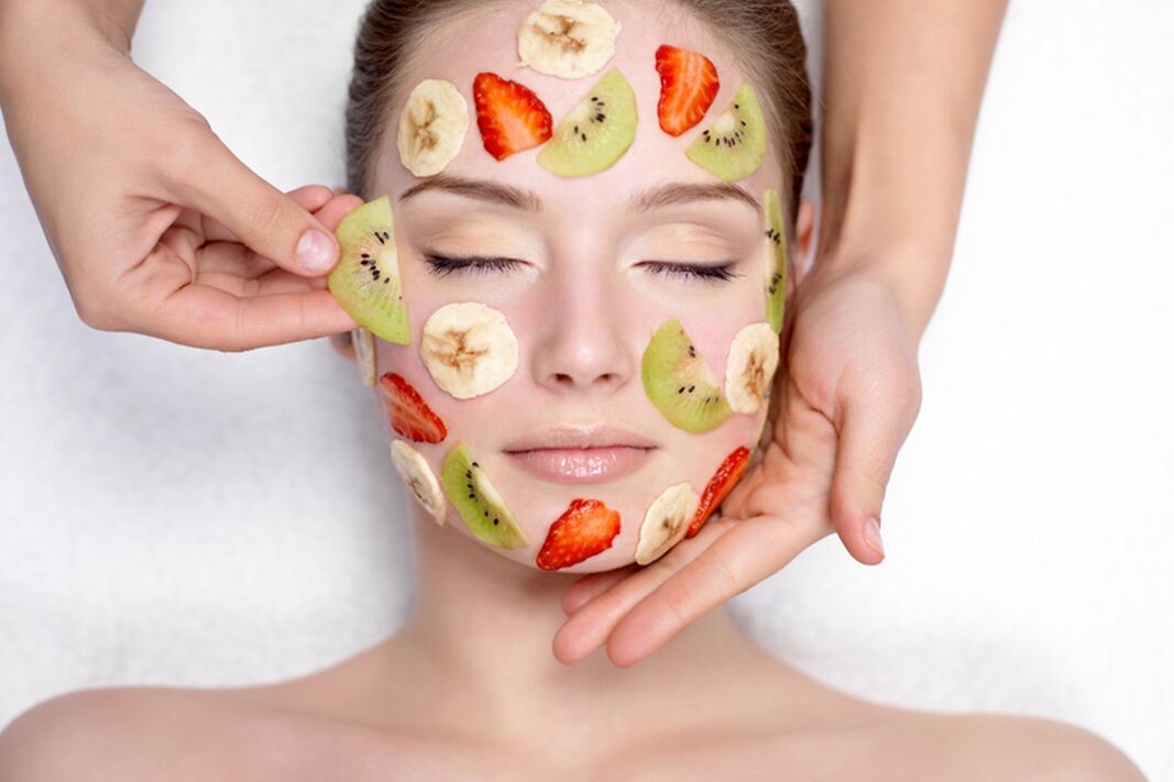fruits and berries for skin renewal